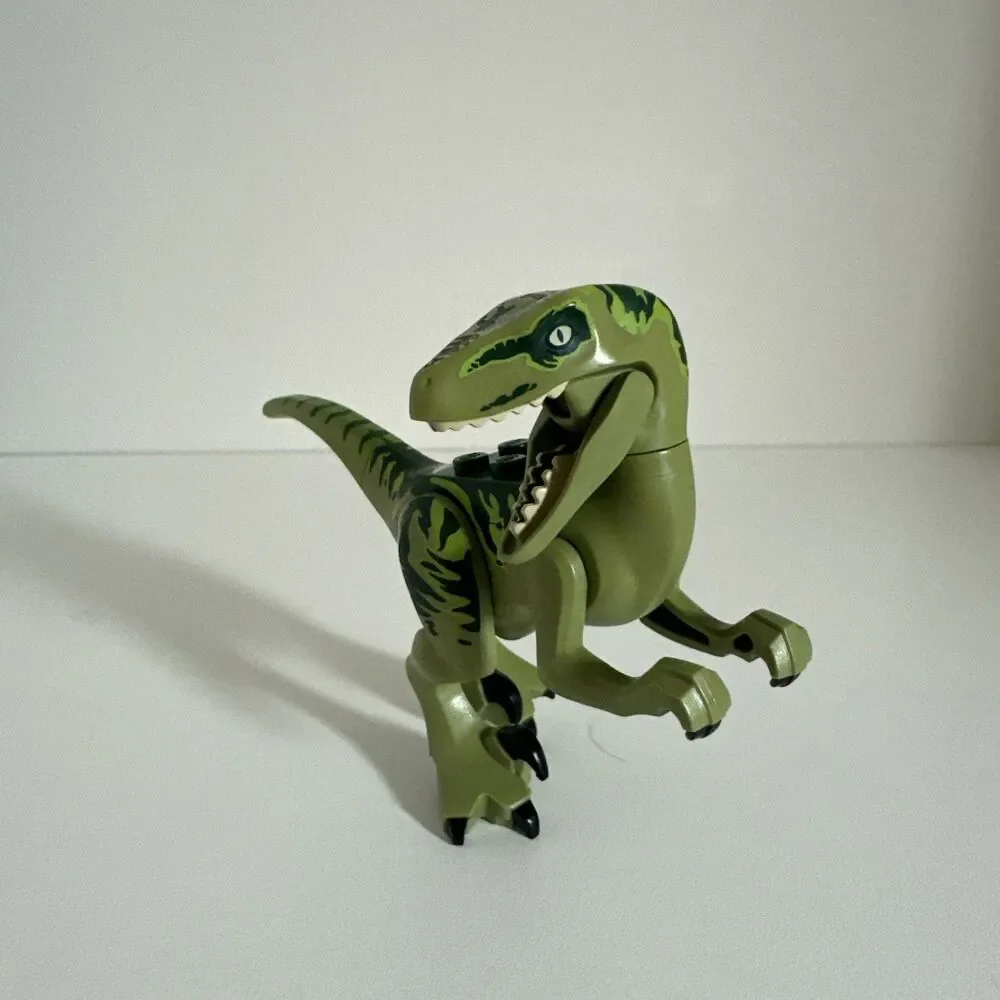 LEGO Dinosaur Green Raptor CHARLIE Velociraptor Jurassic World Minifigure 75920